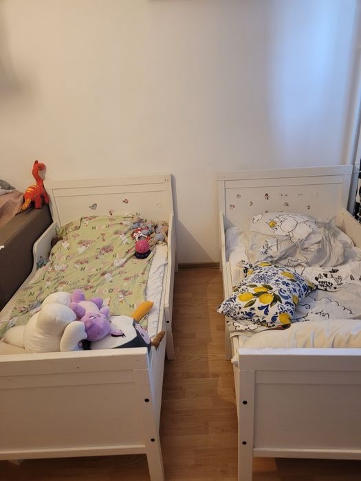 Doua Paturi copii extensibile Ikea