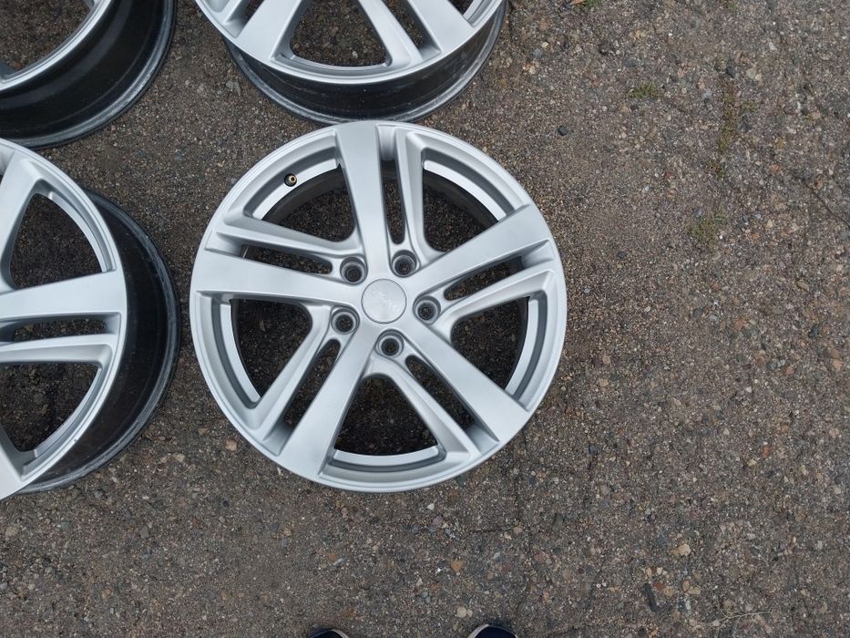 Диски R17 SCAD. Разболтовка 5×114.3.