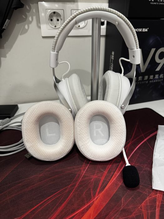 MCHOSE V9 Pro, белые наушники
