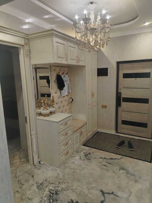 Uchtepa 25 kvartl 3 xona Yevro remont