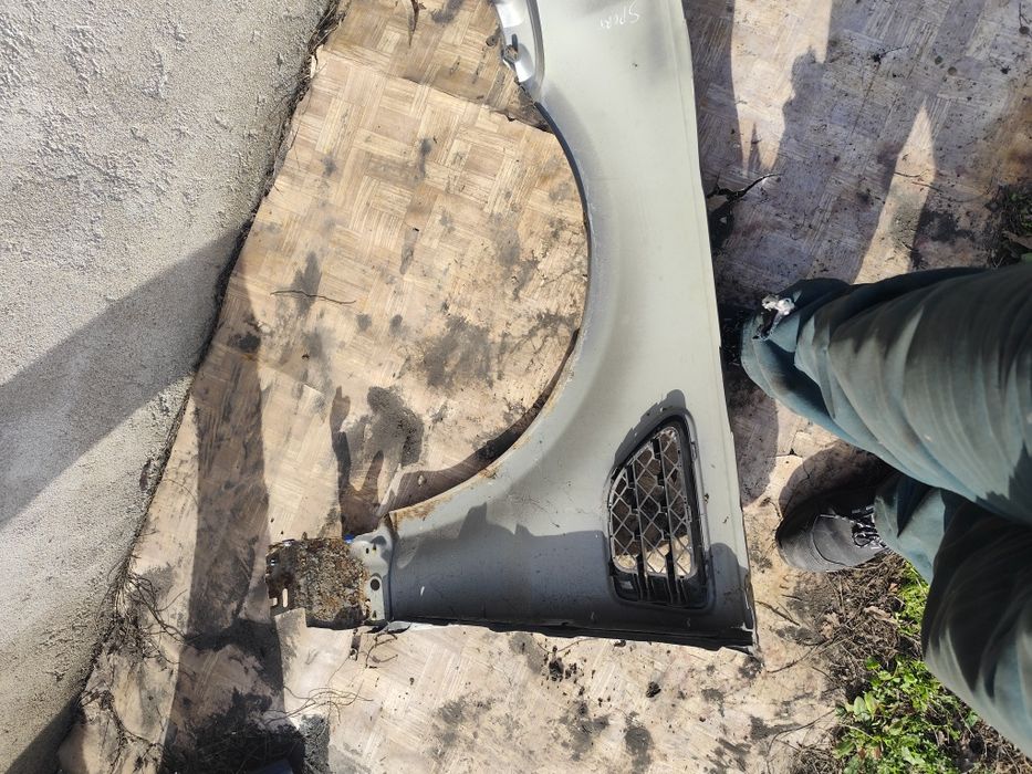 Ляв и Десен калник-Range Rover Sport -3.6-272кс-2008г