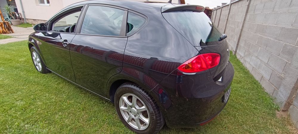 SEAT Leon 2010 — imagine 4
