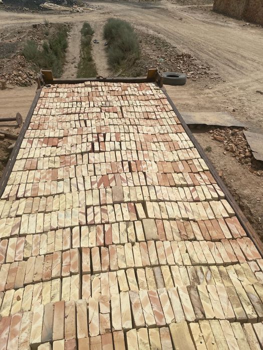 женный красный кирпич