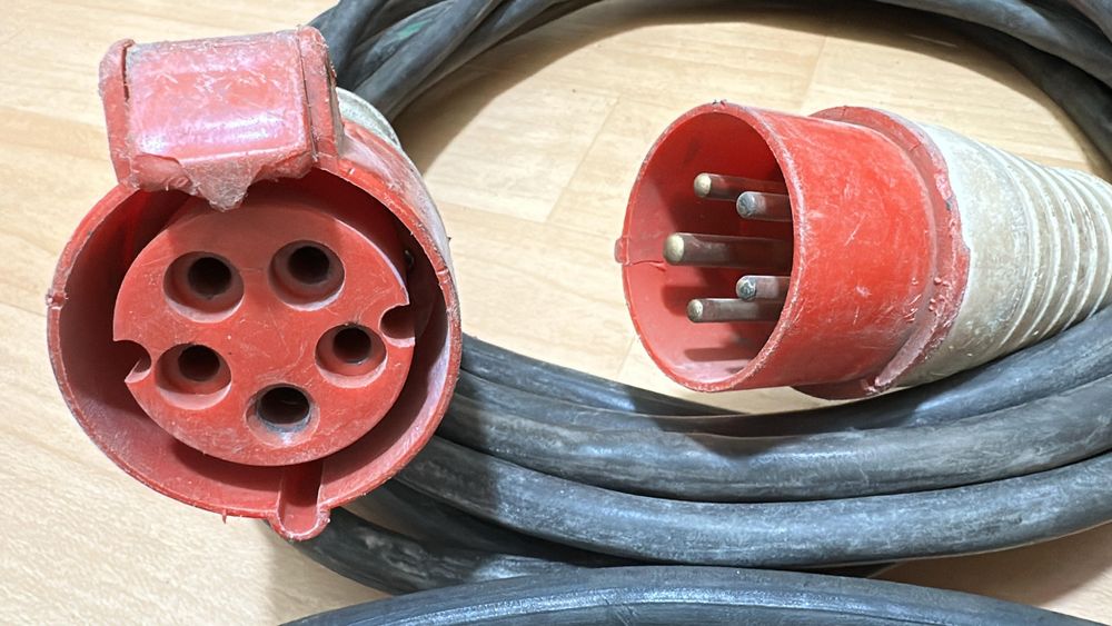 Кабель марки КГ. 4х жильный,