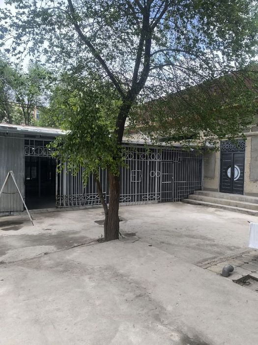 Продается здание в центре города