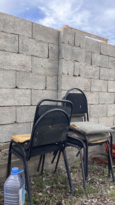 Қолданылған орындықтар