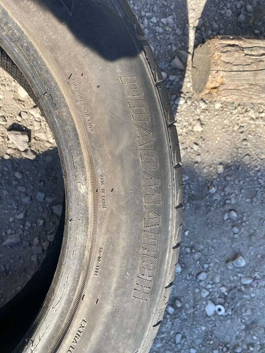 2 броя летни гуми Roadmarch 235/55 R17 Dot 0122 ном 180