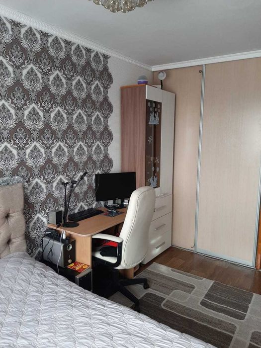 Продам 3к кв с хорошим ремонтом!!!