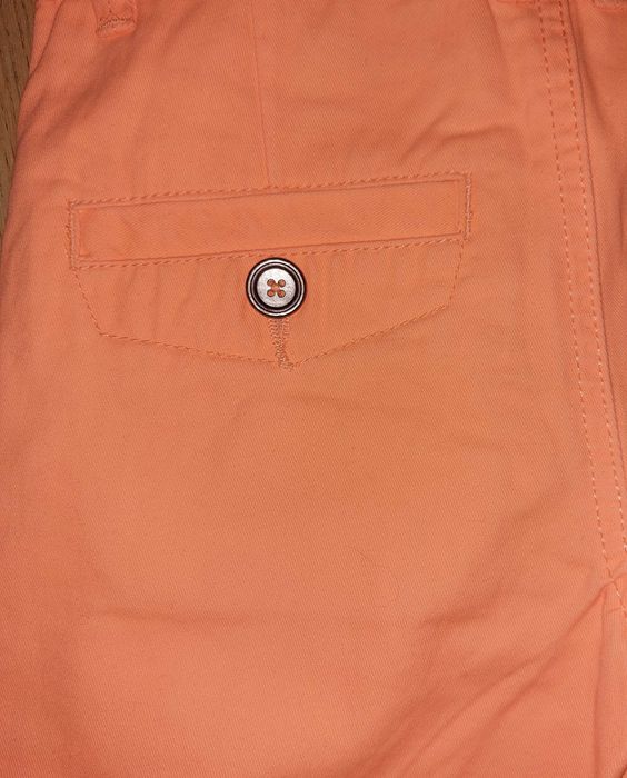 Pantaloni scurti de blugi