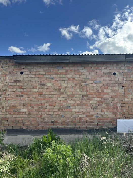 Продам гараж 2-х уровневый
