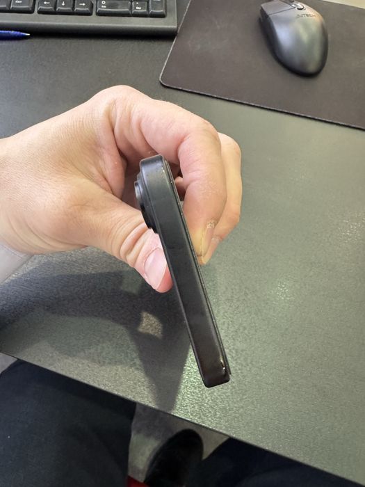 Продам iphone 16 128gb