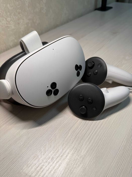 Meta Quest 3 256GB - VR Шлем