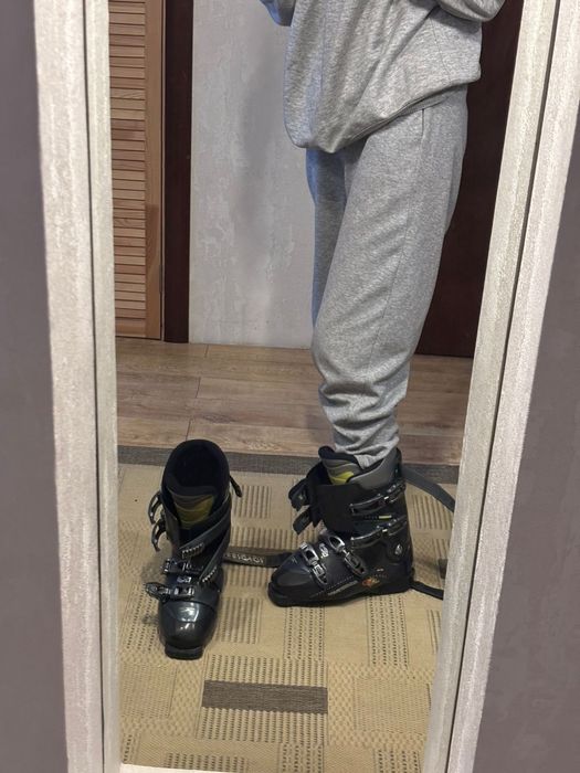 Лыжные ботинки Rossignol