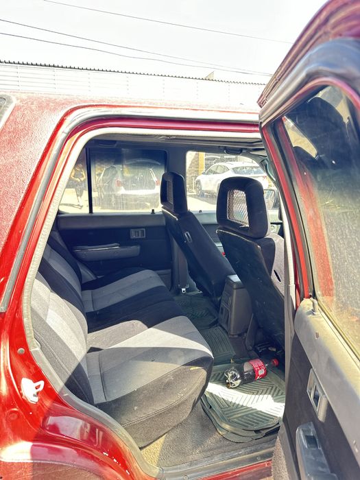 Hilux Surf джип в