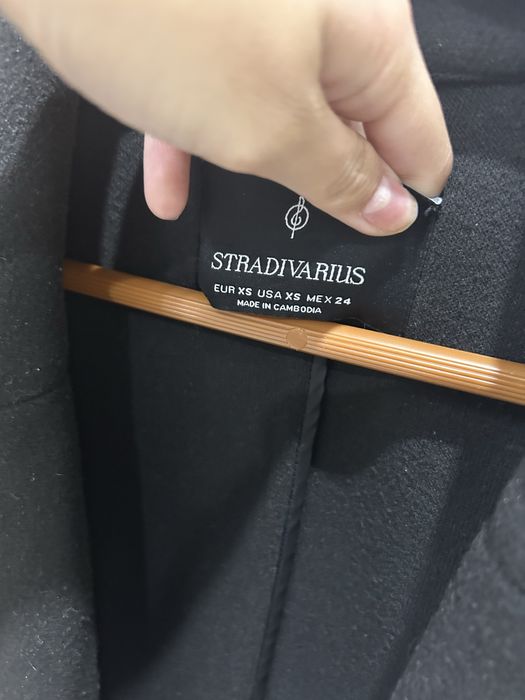 Пальто черное хорошее