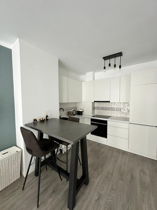 Inchiriez Apartament 2 camere, Onestilor