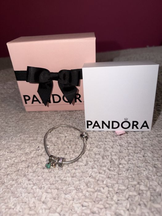 Гривна Pandora с 3 талисмана