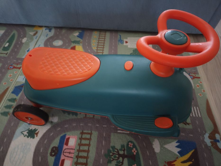 Scuter electric muzical Noriel