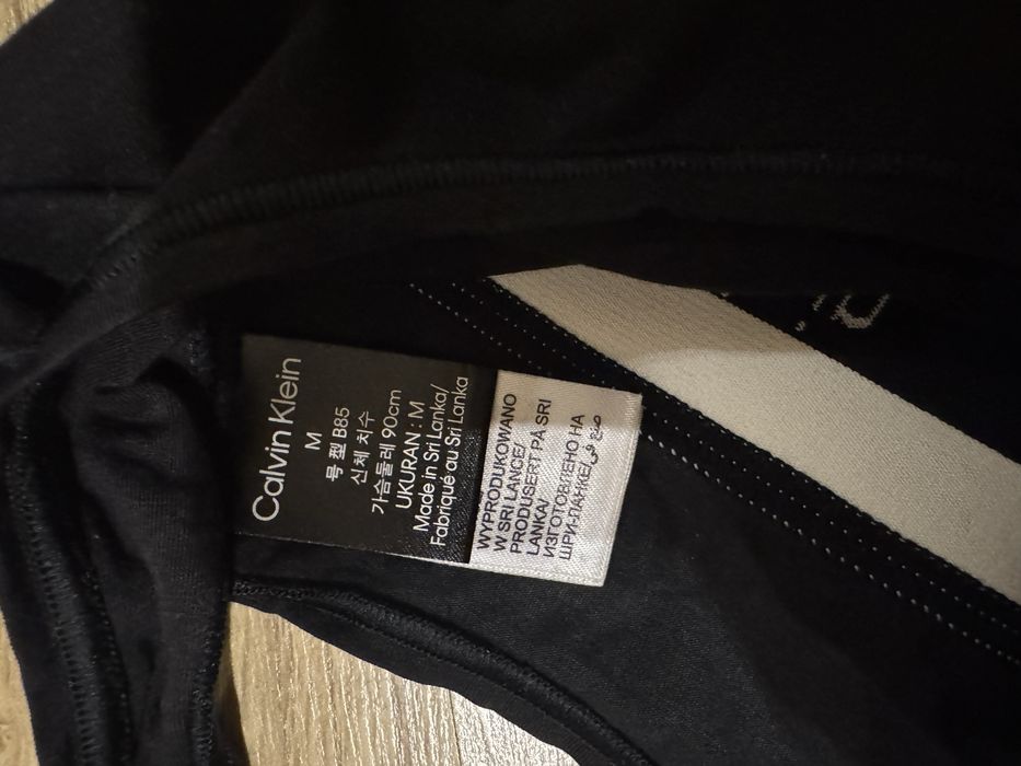 Дамско оригинално бюстие CALVIN KLEIN