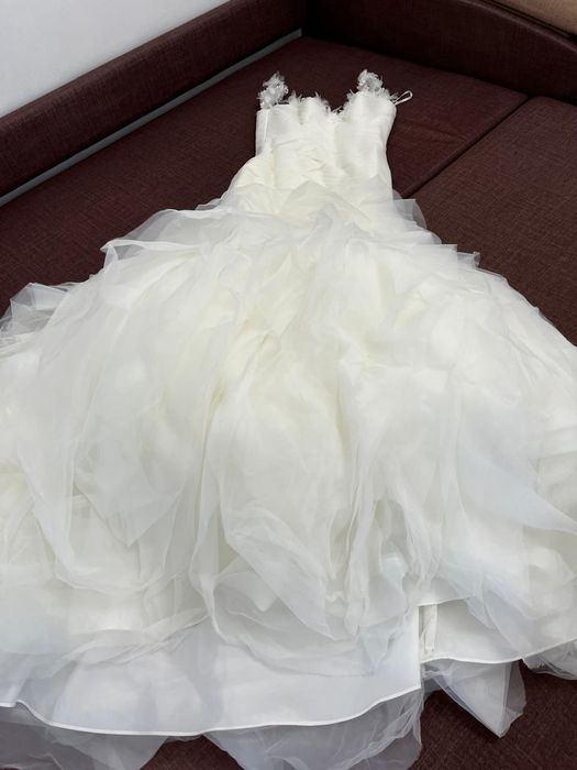 Свадебные платья 2 шт испанский бренд