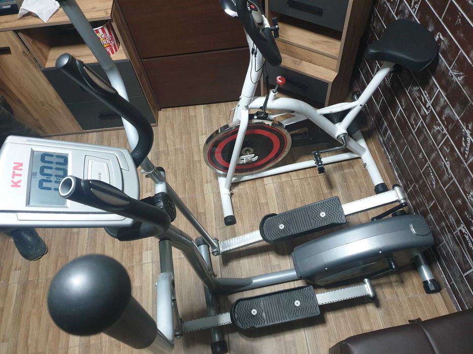 Елиптичен кростренажор (елиптикъл).