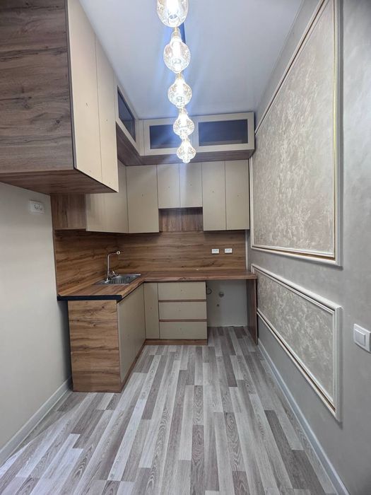 Квартира Сотилади