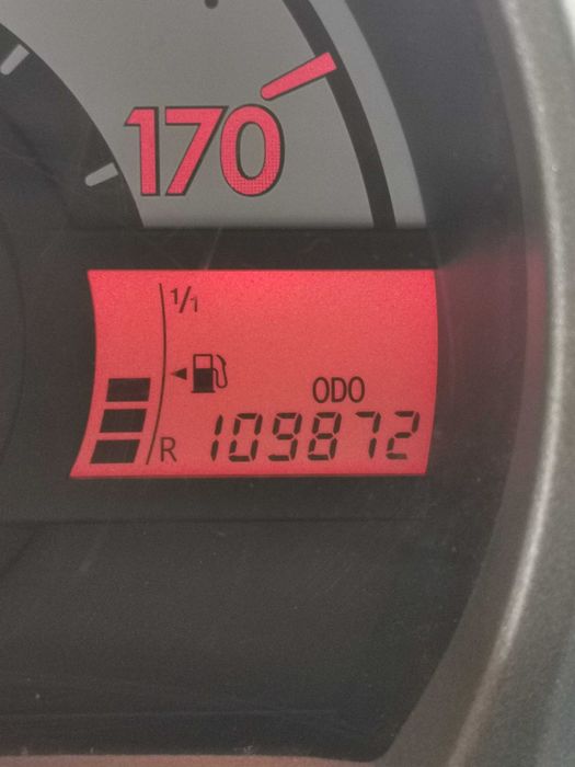 Vând Toyota Aygo An 2013