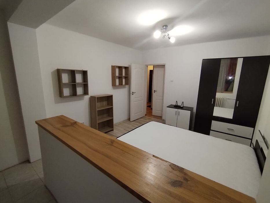 Apartament 2 camere decomandat  Circumvalatiunii pozitie excelenta