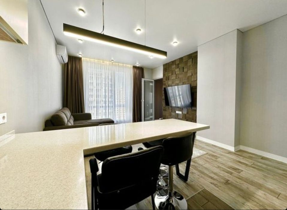 Сдается комната Район Expo для девушки