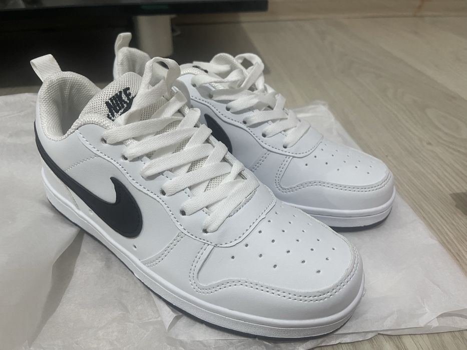 Кросовка найк айр форс белые