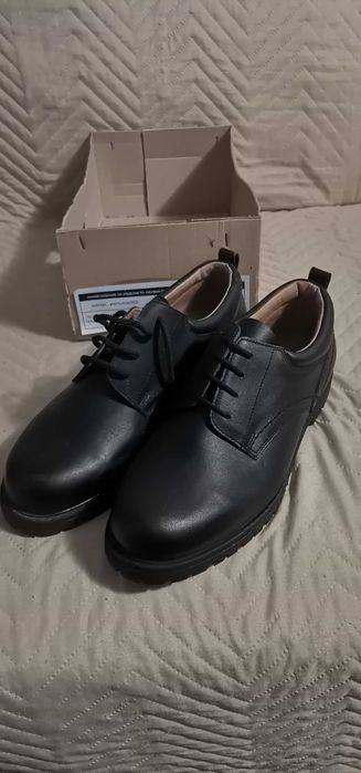 Обувки половинки 100% ест. Кожа