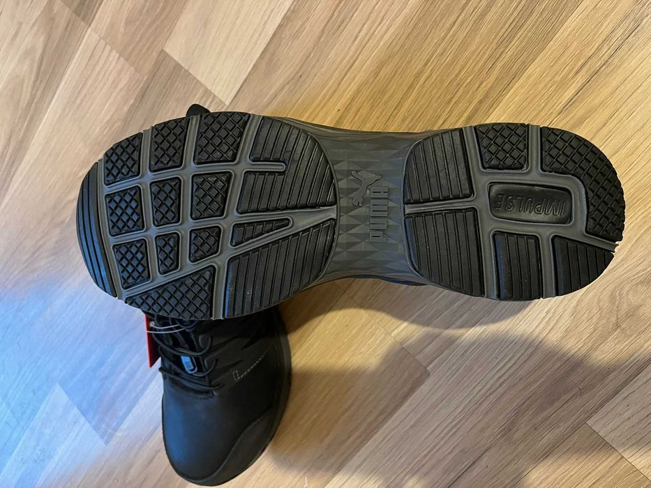 Изгодна цена за нови Работни обувки PUMA VELOCITY 2.0 BLACK LOW S3 ESD