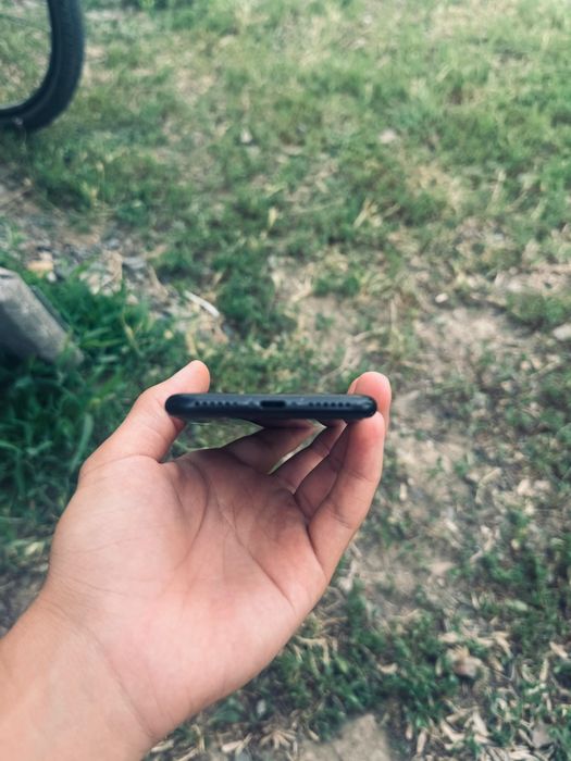 IPhone SE 2020, 128ГБ