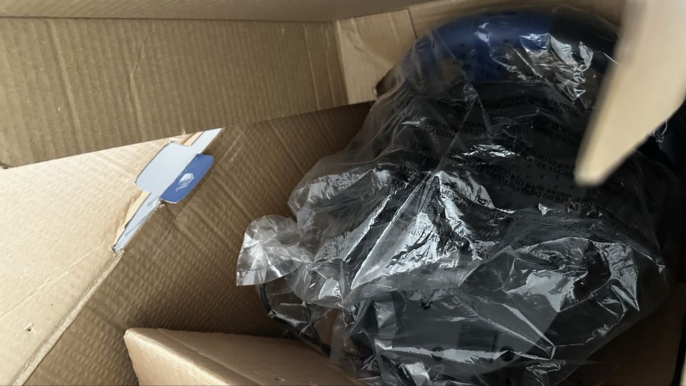 Продам игровой руль THRUSTMASTER T150 pro