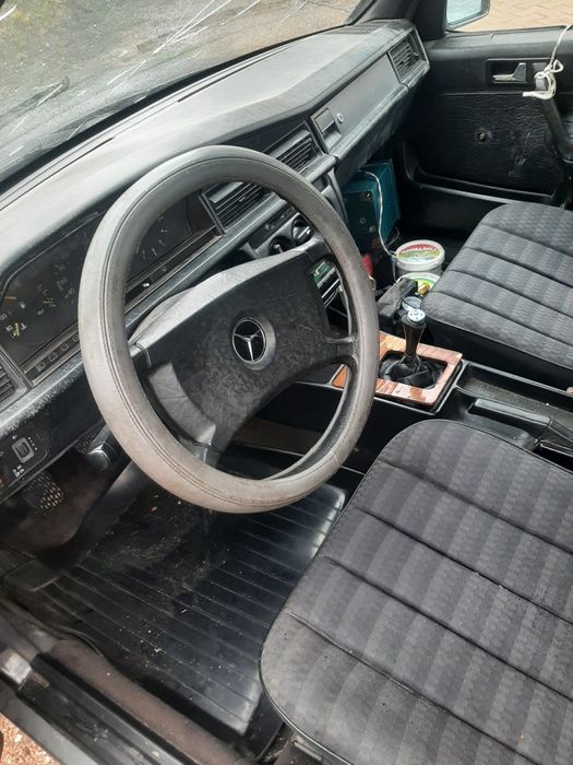 Мерседес бенц 190