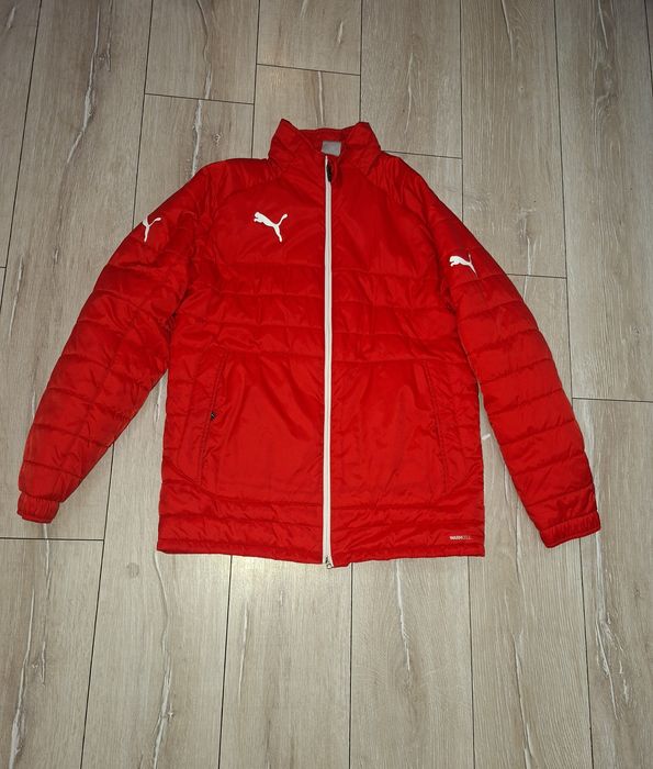 Чисто ново Червено Яке PUMA