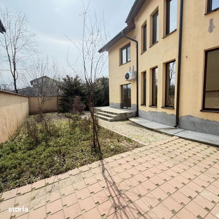 Vanzare Vila Individuala /Bragadiru str Mracineni/teren 500mp