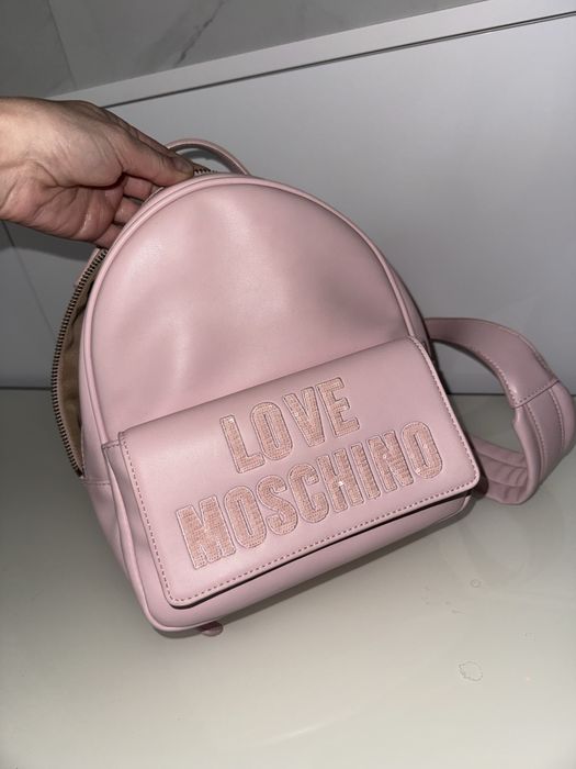 Раница love moschino