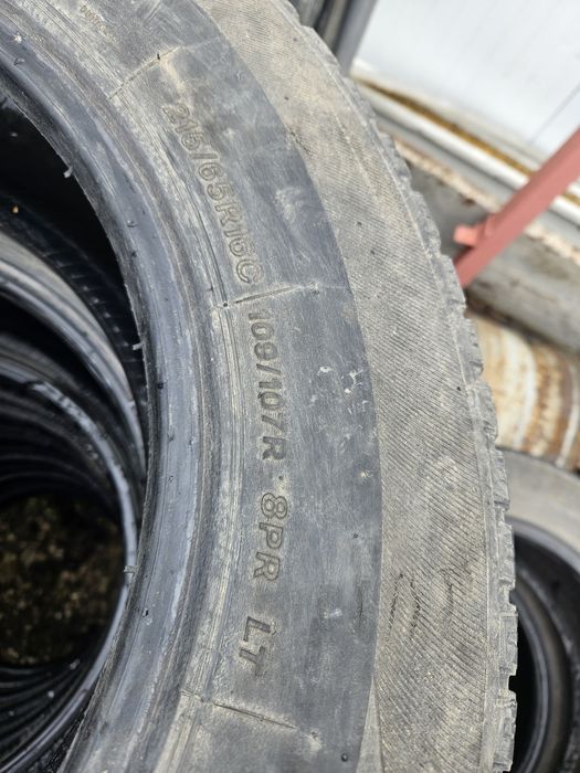 215/65R16C Lassa