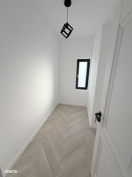 Casă individuală, teren 400 mp, toate utilitățile, gata de mutat!