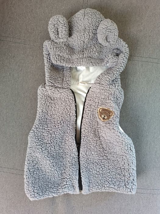 Пухкаво елече с ушички р-р 86