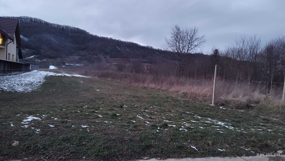 Vând teren in Casin