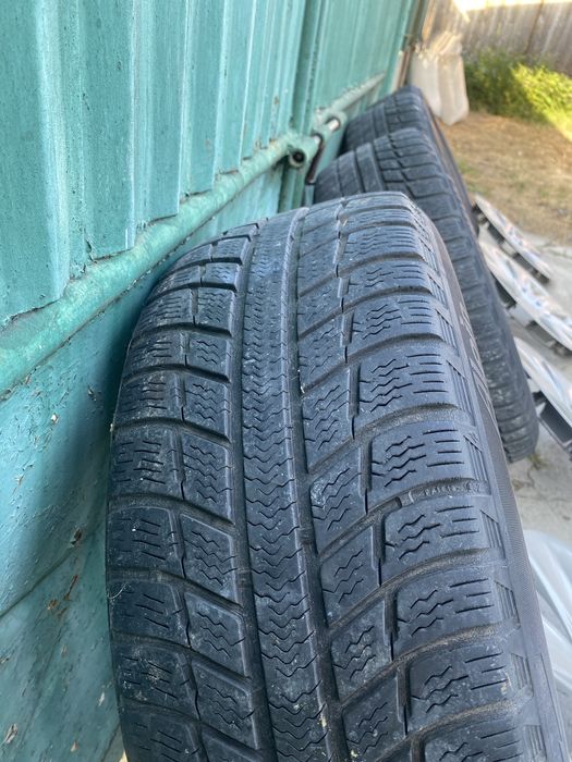 4x roti 195 55 R16 5x120 ET47 BMW + Capace originale