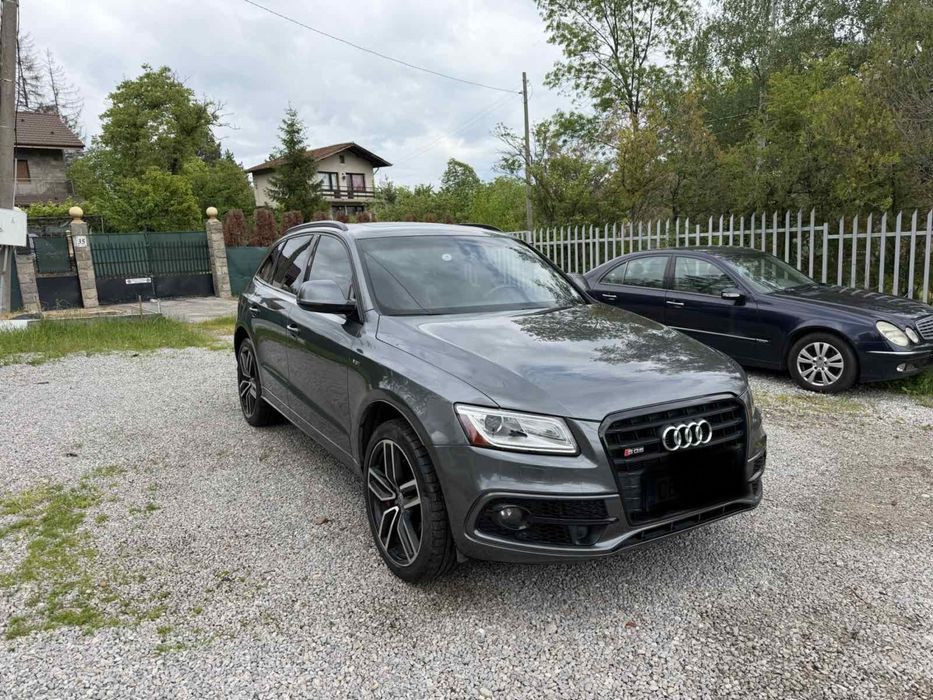 Audi SQ5 15 900 € ; 167000 км