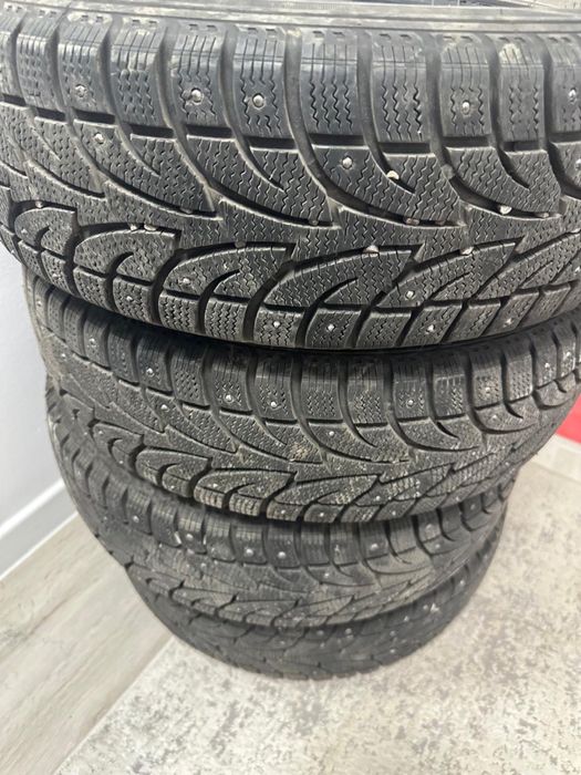 Продам шины зимние