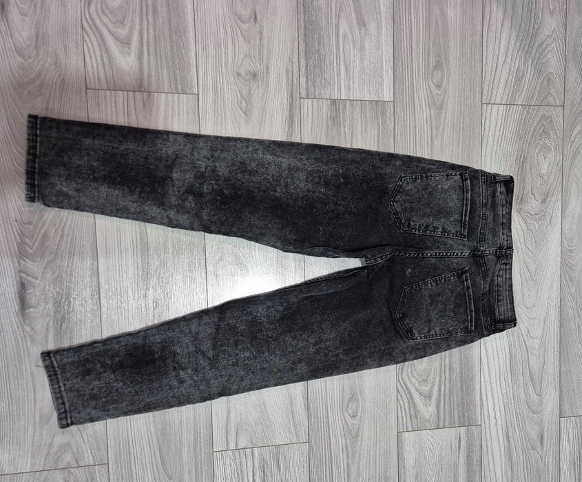 Blugi Trendyol negri