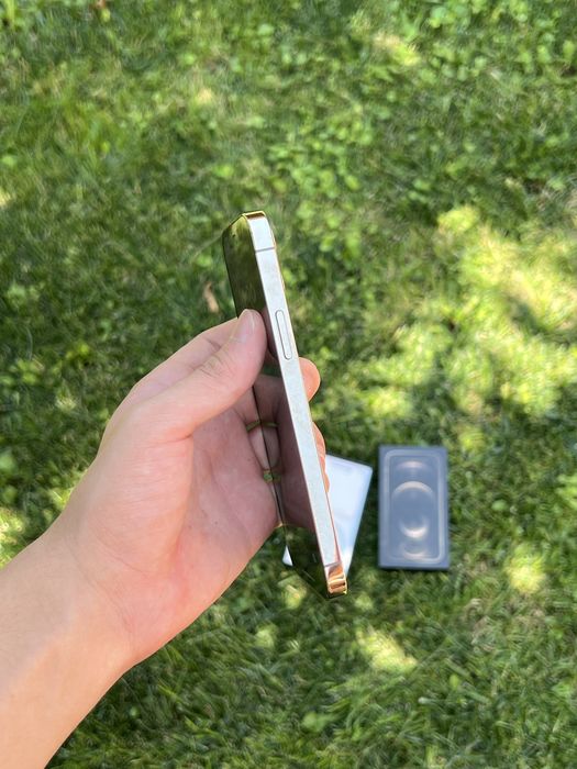 iPhone 12 Pro ideal