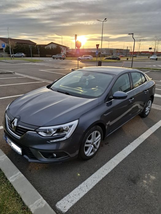 RENAULT Megane