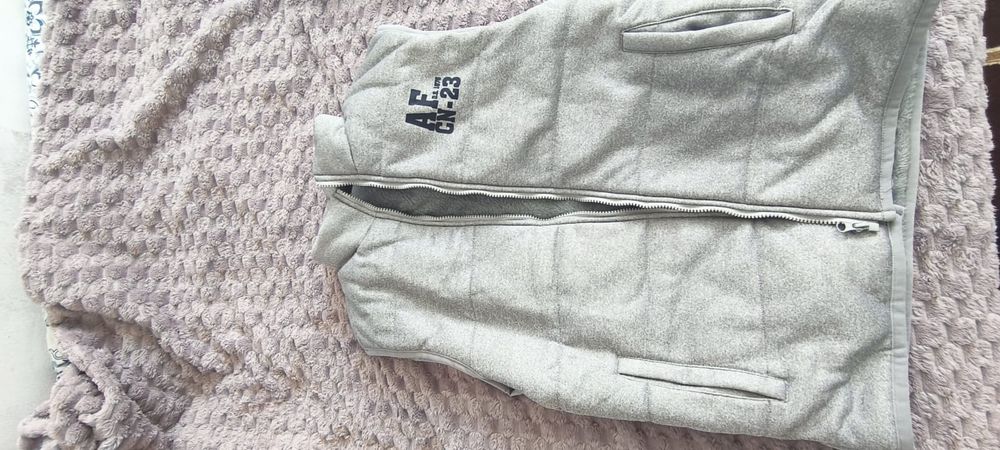 Продам костюм тройку