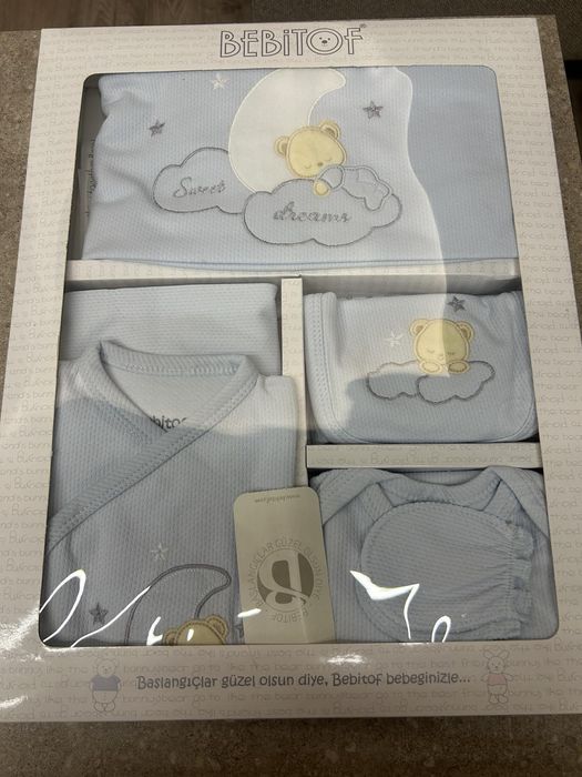 Комплект за изписване на новородено  бебе